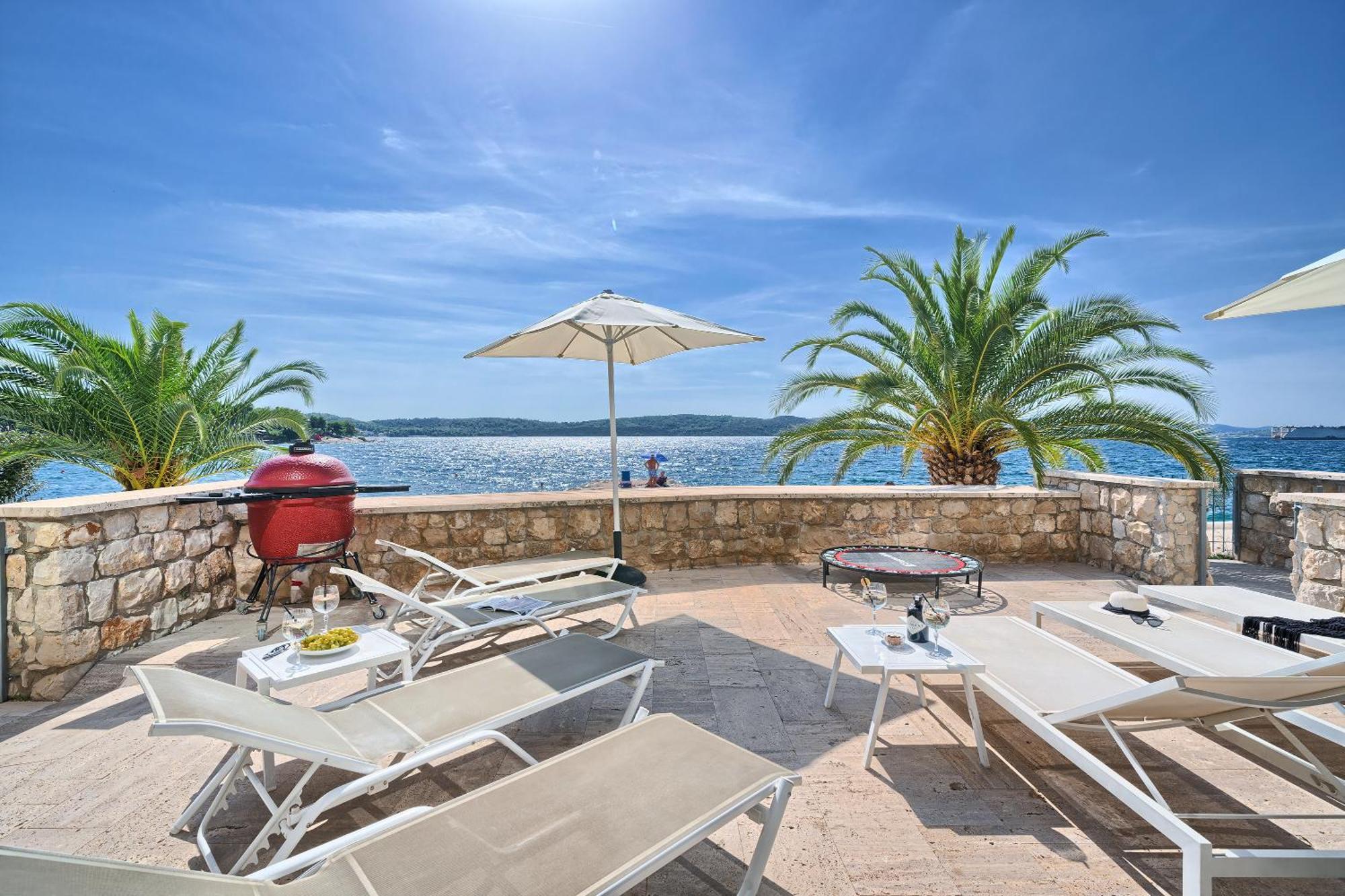 Livingstone Beach House Trogir Exterior photo