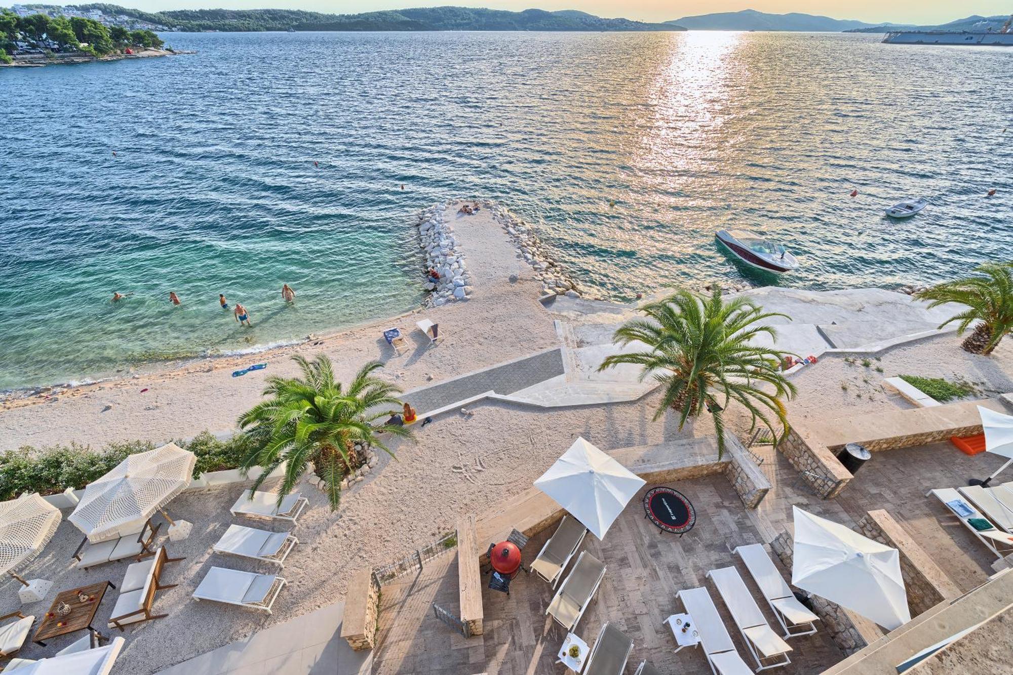 Livingstone Beach House Trogir Exterior photo