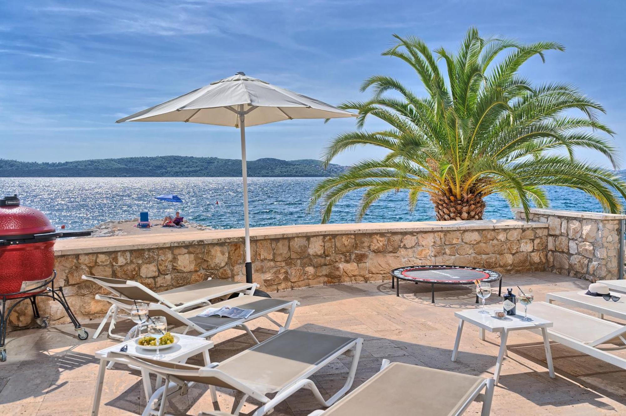 Livingstone Beach House Trogir Room photo